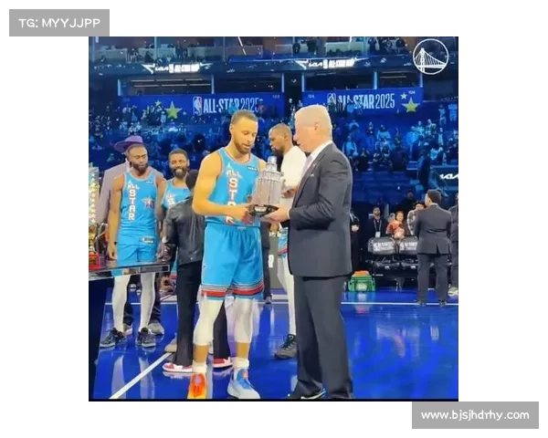 劳森三世末节连得5分扳平比分 玉林球迷高呼MVP瞬间燃爆全场